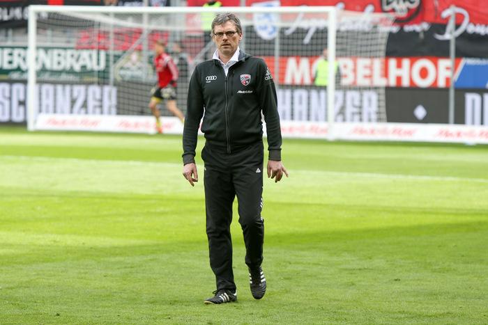 极速竞技- 传达文件精神会议纪要 