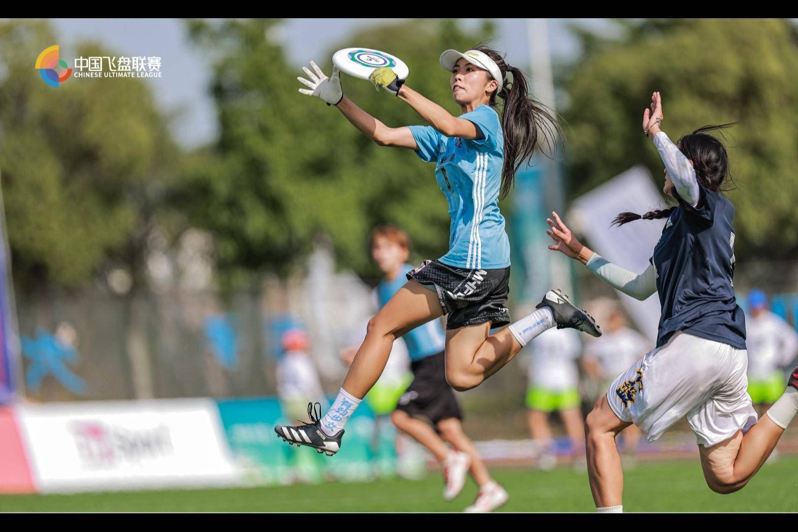 极速竞技-克里夫兰骑士训练开放日，清晨迎来里程碑引欢呼，德国杯在即，训练强度明显提升的简单介绍