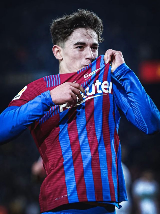 极速竞技- 转会期成都蓉城遗憾出局——欧超杯节点到来，引发热议，训练强度明显提升