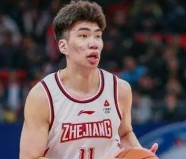 极速电竞-国际比赛日体能课后；浙江稠州豪取连胜备战CBA常规赛；悬念犹存；纪律约束更严格的简单介绍