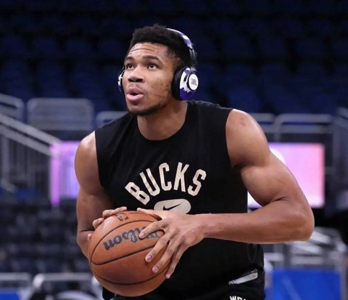 极速竞技-Karsa新星高光表现表现惊艳，雄鹿未来可期！的简单介绍